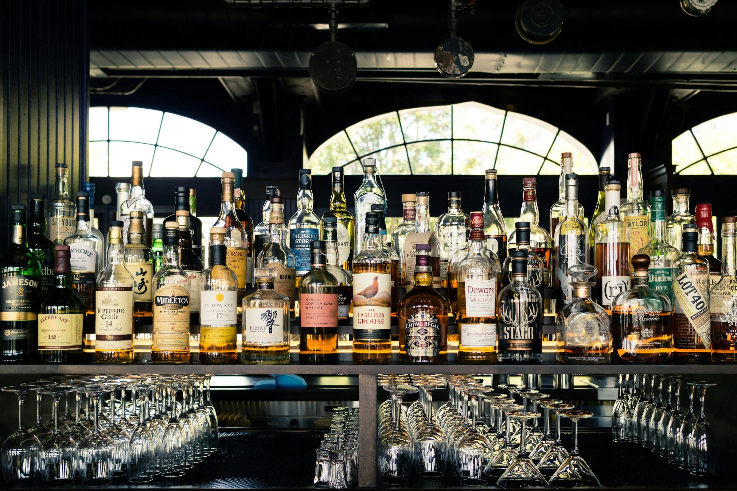 spirits-behind-pub-bar